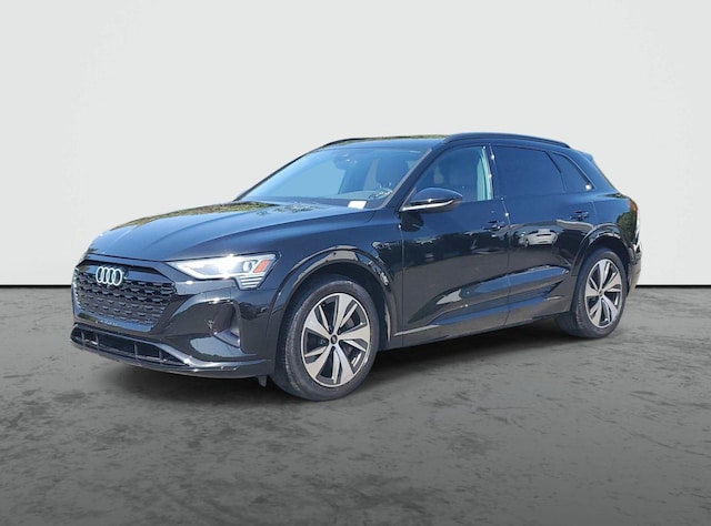 audi q8 e-tron 2024 WA14AAGEXRB015865 image audi q8 e-tron 2024 WA14AAGEXRB015865 image